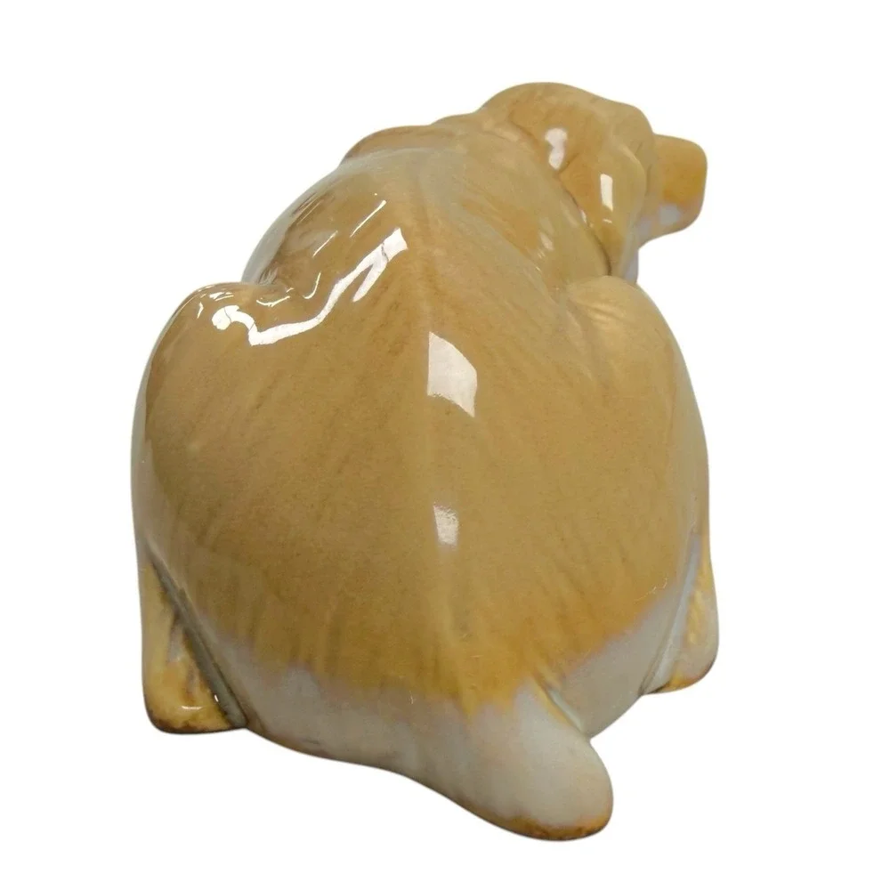 Vintage Golden Retriever Labrador Dog Puppy‎ Laying Down Figurine Glazed Pottery